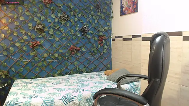 Roccoallegeri online show from March 24, 12:05 pm