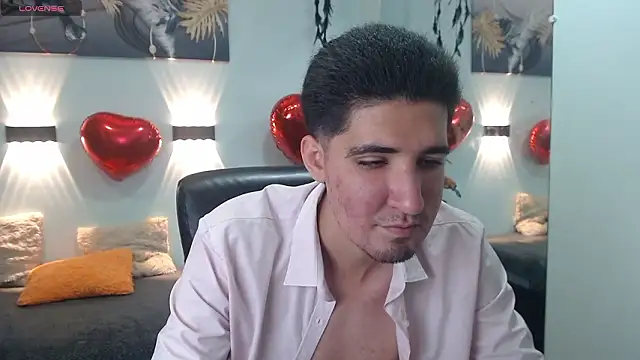 Roccoallegeri online show from March 10, 12:09 pm