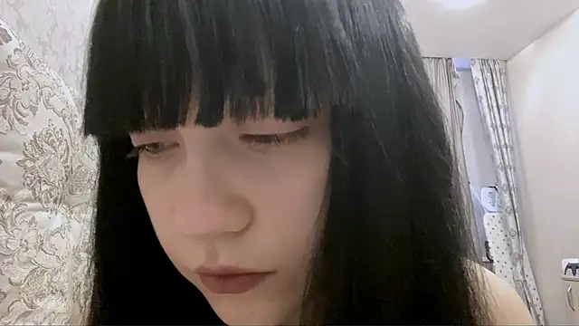 LoidaTrytten online show from April 3, 3:18 pm