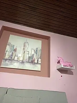 Im Luuu online show from April 25, 11:24 am