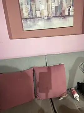 Im Luuu online show from April 15, 11:16 am