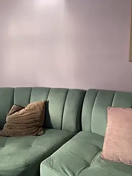 Im Luuu online show from April 1, 1:23 pm