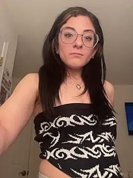 Mariyyumyums online show from April 18, 4:26 am