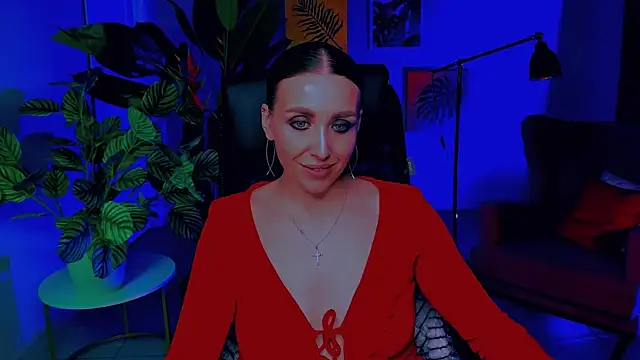 MonicaRiley online show from April 10, 3:08 pm