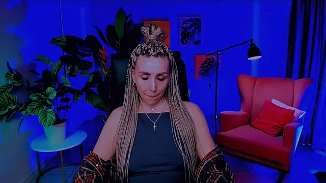 MonicaRiley online show from April 15, 11:59 am