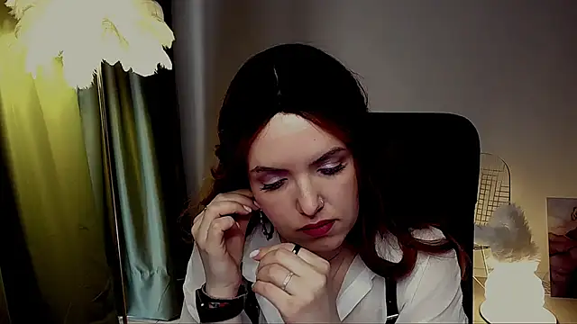 AliceSmite online show from May 12, 11:27 am