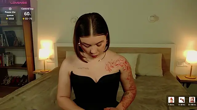 HermioneMoon online show from April 28, 3:27 pm