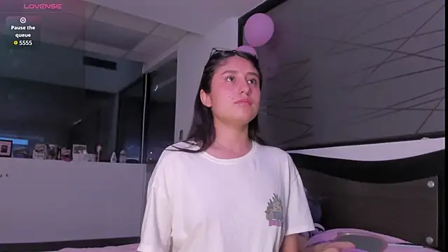 Princess tina online show from April 17, 10:01 pm