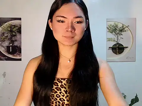 rainexox1 online show from May 18, 9:47 am