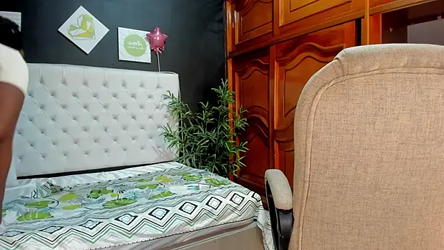 ebony katterin online show from March 23, 11:32 am