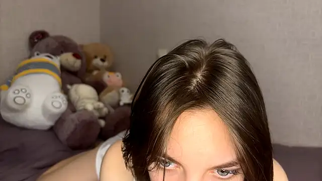 YangReifer online show from April 16, 9:50 pm