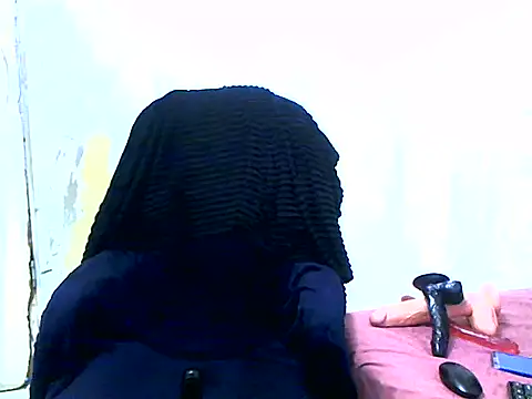 Nastyviola27 online show from May 26, 9:35 pm