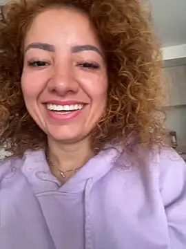 BlossomNicol online show from April 5, 4:57 pm