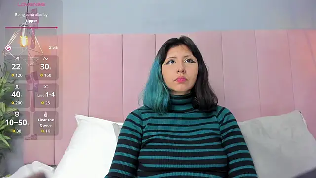 KleoLennox online show from April 8, 2:07 pm