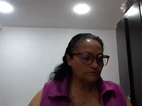  BellaNocturna online show from June 15, 3:07 am