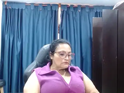  BellaNocturna online show from April 14, 10:26 pm