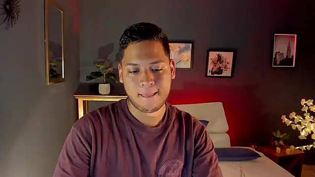 Akon 2XXX online show from March 31, 5:26 pm