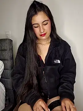 Snapshot of Cataa_Hill chatting on June 16, 4:12 am Cataa Hill online show from June 16, 4:12 am