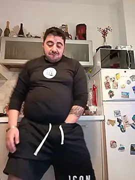 bear skinny online show from March 20, 5:03 pm