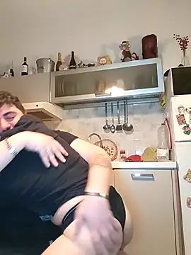 bear skinny online show from March 29, 3:19 am