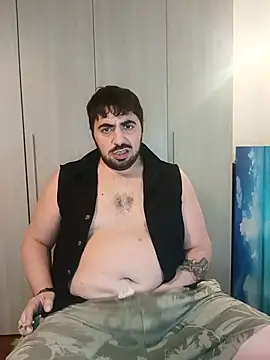 Snapshot of bear_skinny chatting on July 1, 2:39 pm bear skinny online show from July 1, 2:39 pm