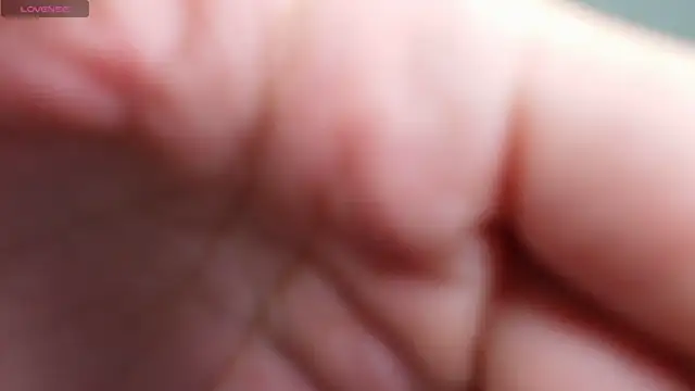 Brenda Mooree online show from March 31, 11:45 am