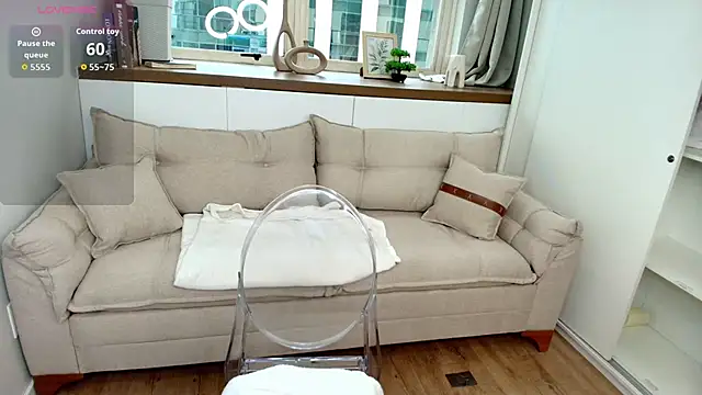 Brenda Mooree online show from March 12, 11:36 am