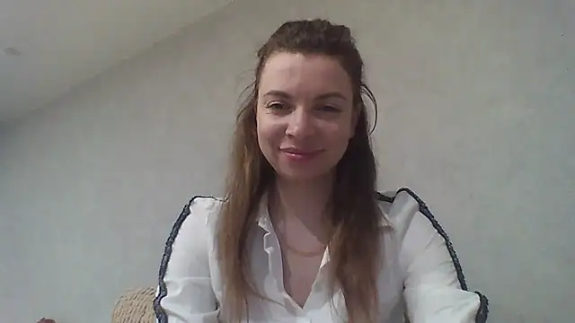 Luna2547 online show from March 21, 6:34 pm