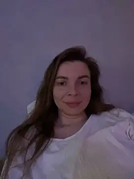 Luna2547 online show from March 31, 6:21 pm