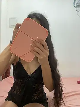 sweetwanda online show from May 28, 9:38 am