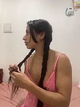sweetwanda online show from May 27, 6:15 pm