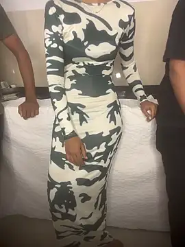 Miss  malaikaaa online show from March 6, 6:52 am