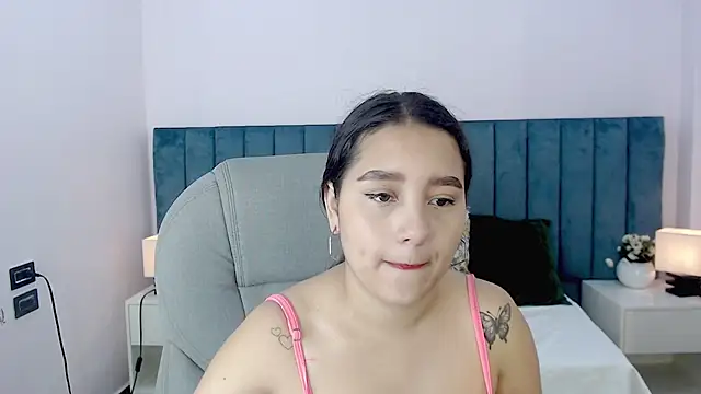 taylor kelsiee online show from April 2, 12:34 pm