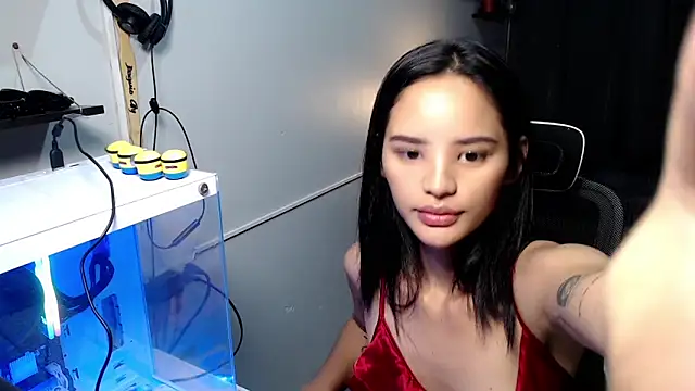 Snapshot of ChloeNormanson chatting on March 3, 6:15 pm ChloeNormanson online show from March 3, 6:15 pm