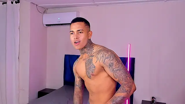 tyler bell  online show from April 2, 3:57 am