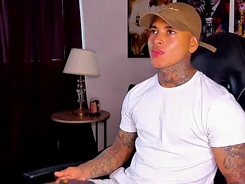 tyler bell  online show from March 13, 1:38 pm