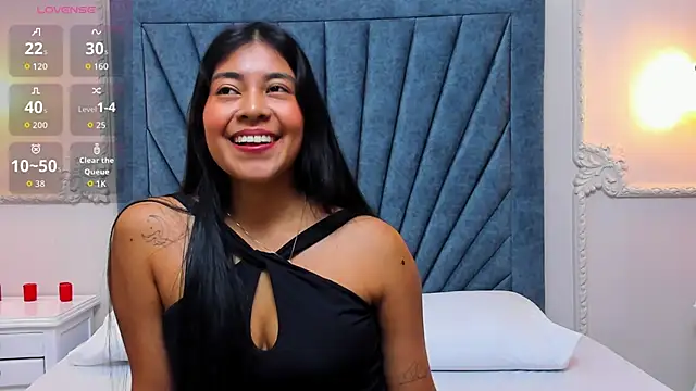 Leandra-Johnson online show from March 14, 12:11 pm