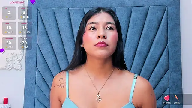 Leandra-Johnson online show from April 18, 1:35 pm