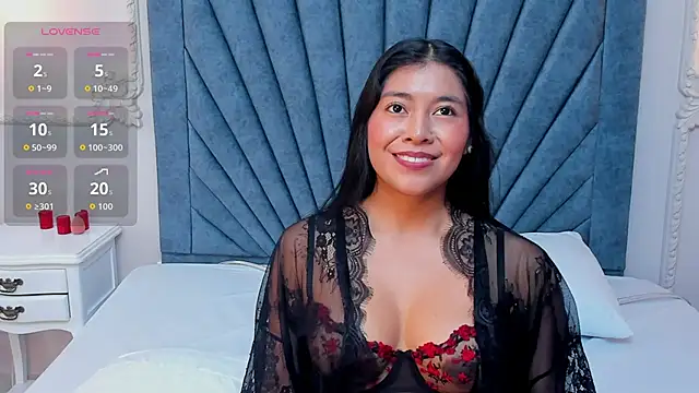 Leandra-Johnson online show from May 13, 2:02 pm