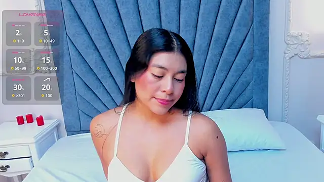 Leandra-Johnson online show from May 23, 1:32 pm