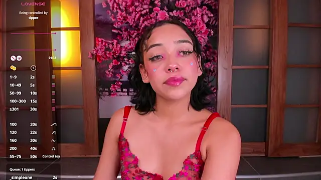 foxy hannah online show from March 12, 6:12 pm