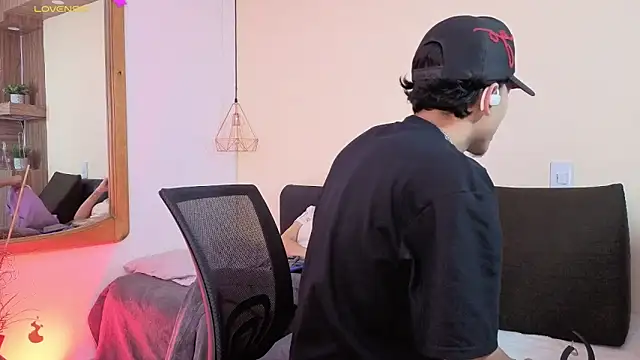 Morgan alice online show from March 19, 1:11 pm