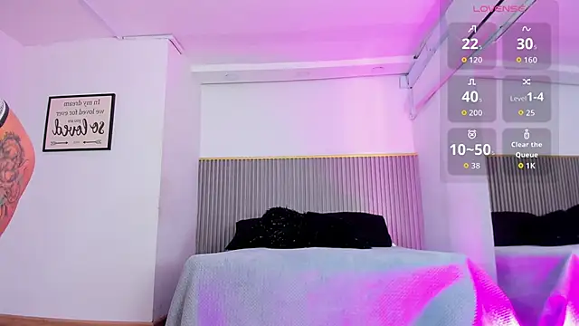 ashvalentine  online show from May 29, 7:53 pm