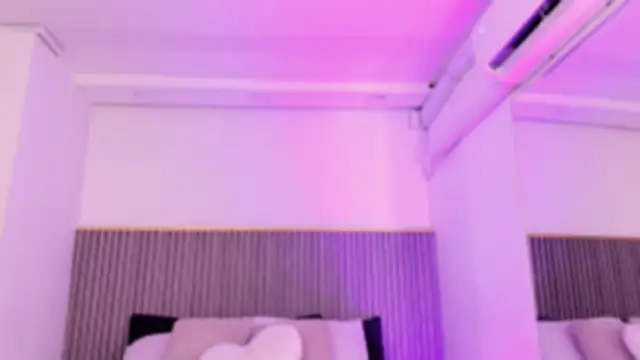 ashvalentine  online show from March 24, 7:47 pm