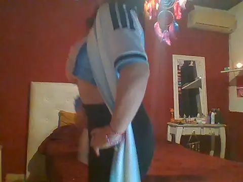 Snapshot of Jime_Love7777 chatting on July 11, 11:38 pm Jime Love7777 online show from July 11, 11:38 pm