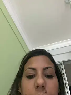 kifanyy online show from March 11, 5:34 am