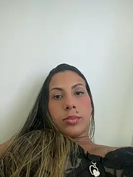 kifanyy online show from May 1, 7:30 pm