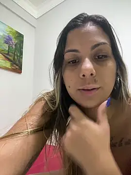 kifanyy online show from May 5, 8:17 am