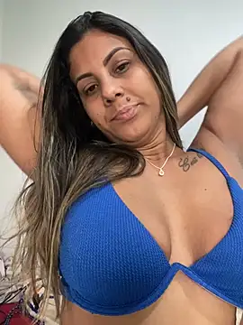 kifanyy online show from June 13, 9:40 am