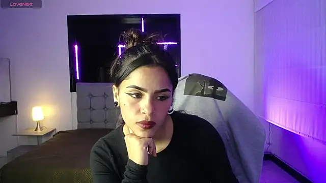  chloe 1 online show from March 11, 7:41 pm